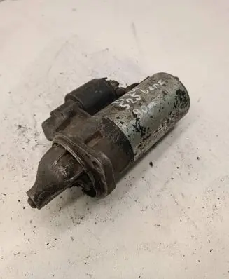 BMW 5 E34 Starter motor 1005821086