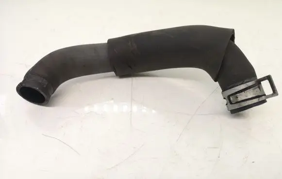 Suzuki Grand Vitara I Breather/breather pipe/hose A4801
