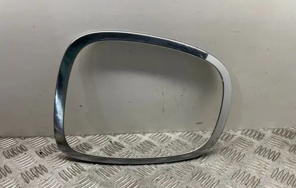 Mini One - Cooper F56 F55 Rear/tail light trim molding 7297415