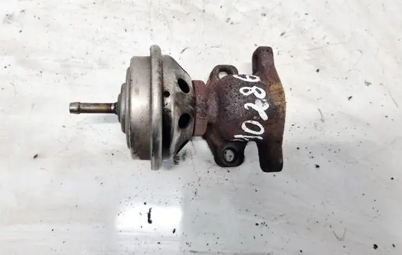 Audi A4 S4 B5 8D EGR valve 72172303 991168