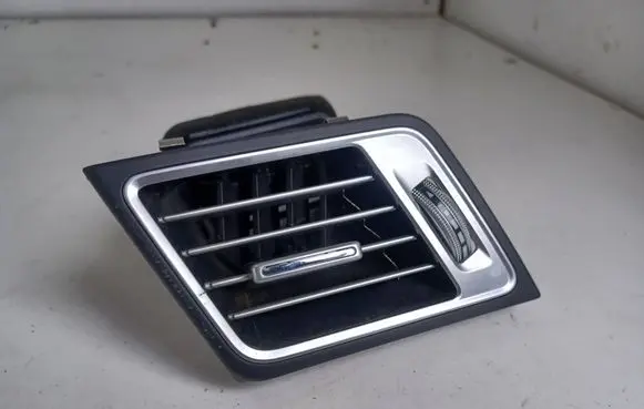 Mercedes-Benz E C207 W207 Dashboard side air vent grill/cover trim A2078300100-MERC 2078300100