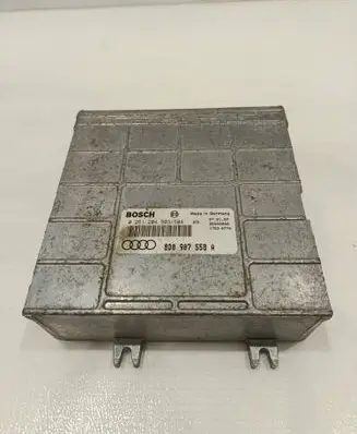 Audi A4 S4 B5 8D Engine control unit/module 8D0907558A 26SA0000 0261204503