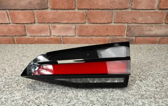 BMW 2 Active Tourer U06 Rear/tail lights 8494364