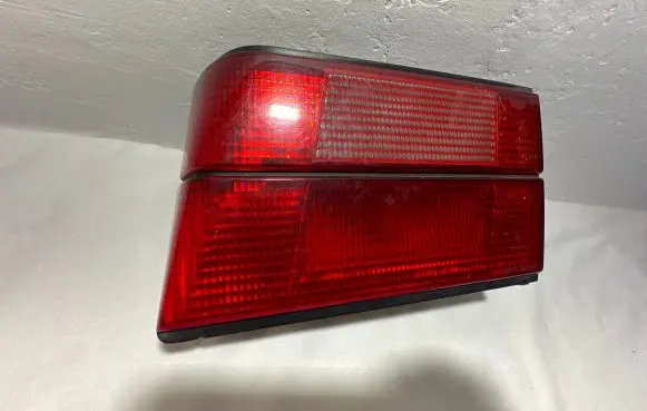BMW 5 E34 Tailgate rear/tail lights SAER87 8769R23 TR22B07