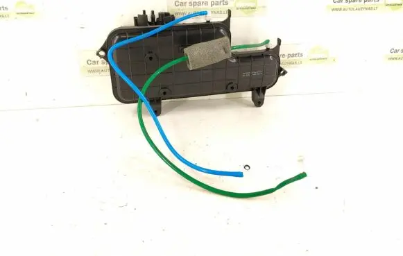 Mercedes-Benz E W212 Central locking vacuum pump 0008002819 A0008002819