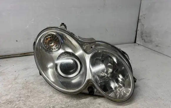 Mercedes-Benz CLK A209 C209 Headlight/headlamp
