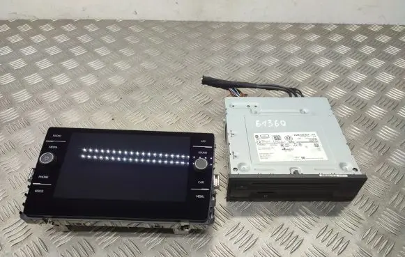 Volkswagen T-Cross Radio/CD/DVD/GPS head unit 5G6919605A 2GM035824