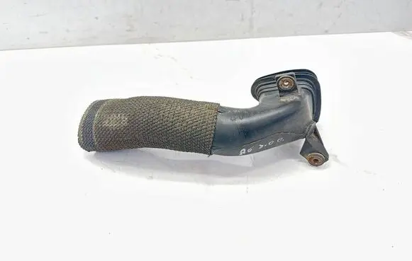 Audi A6 Allroad C6 Air intake duct part 4F0129604C