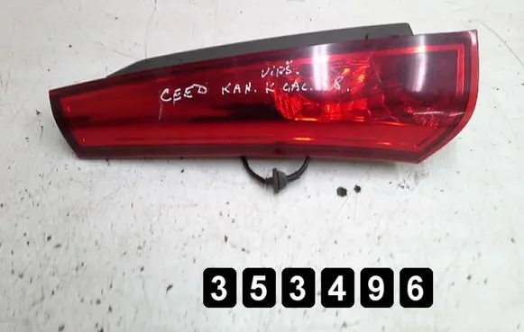 KIA Ceed Rear/tail lights 924031H3