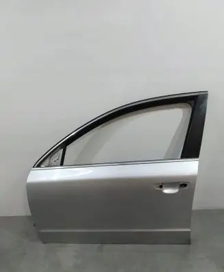 Skoda Superb B6 (3T) Front door 