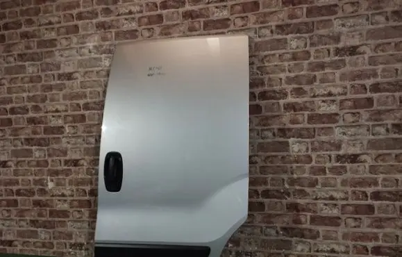 Citroen Nemo Front door