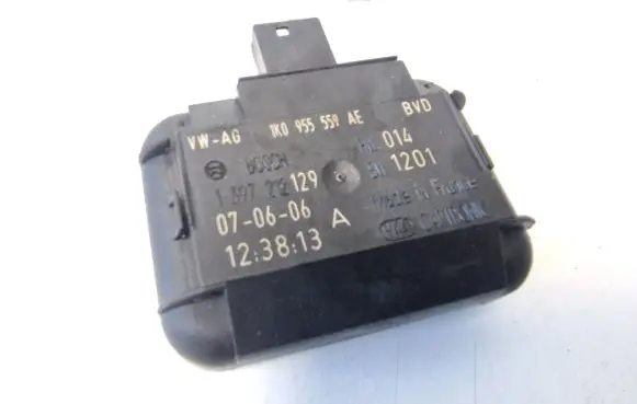 Volkswagen Jetta V Rain sensor 1K0955559AE