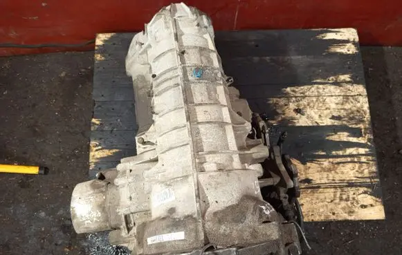 Volkswagen PASSAT B5 Automatic gearbox CJQ
