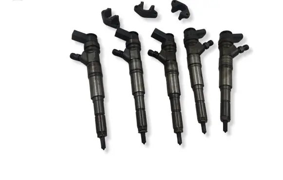 BMW 5 E60 E61 Fuel injectors set 7793836