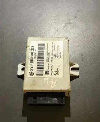 Audi A4 S4 B7 8E 8H Tire pressure control unit 8E0907273 H03S0110 0000900022359
