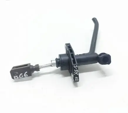 Clutch slave cylinder