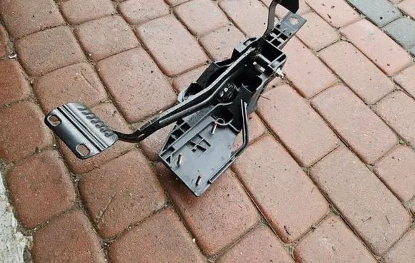 Brake pedal