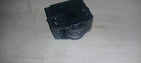 Audi A6 S6 C5 4B Headlight level height control switch 4B0919094
