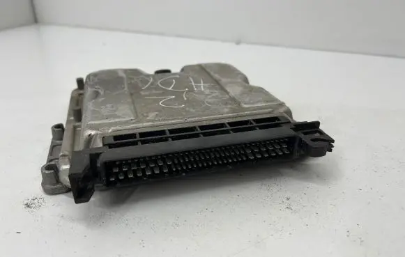 Peugeot 607 Engine control unit/module 9645987180 0281010933