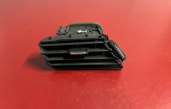 BMW X1 F48 F49 Dashboard side air vent grill/cover trim 9292739 64229292739