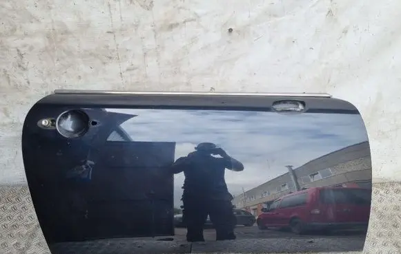 Door (2 Door Coupe)