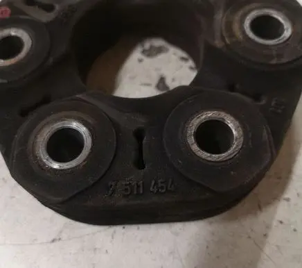 BMW 3 E90 E91 Rear prop shaft donut coupling/joint 7511454