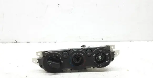 Ford Focus C-MAX Climate control unit 69607321