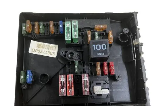 Volkswagen Touran I Fuse module 1K0937125A 3C0971249 017181301