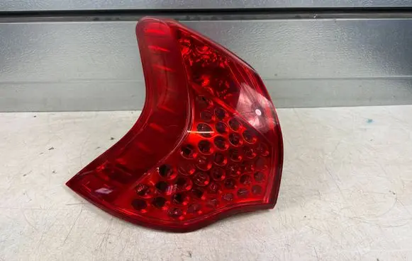 Peugeot 3008 I Rear/tail lights 9683460880