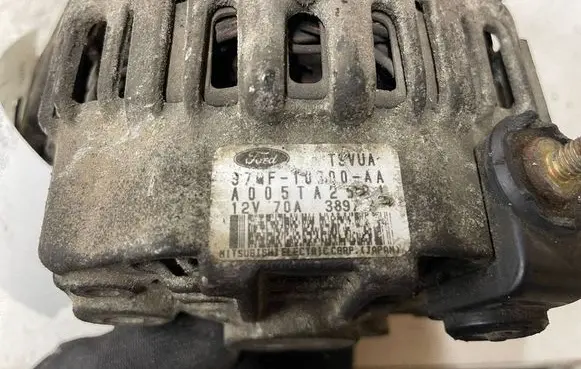 Ford Puma Generator/alternator 97MF10300AA A005TA2591 3897