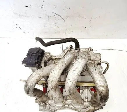 Nissan Almera Tino Intake manifold
