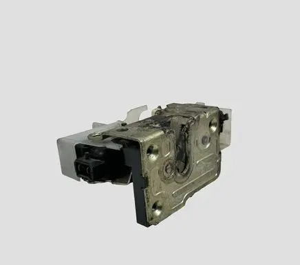 Renault Clio I Rear door lock