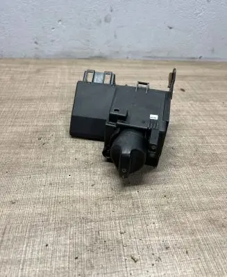 Mercedes-Benz E W211 Light switch 2105451404