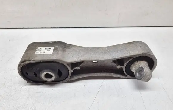 BMW 2 F46 Gearbox mount 6853466