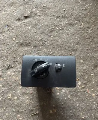 Light switch