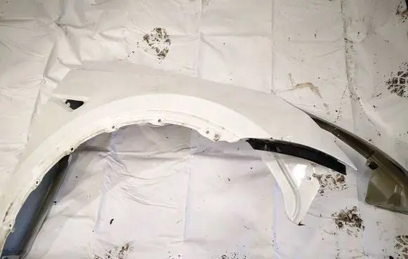 Tesla Model Y Fender 4rc422093
