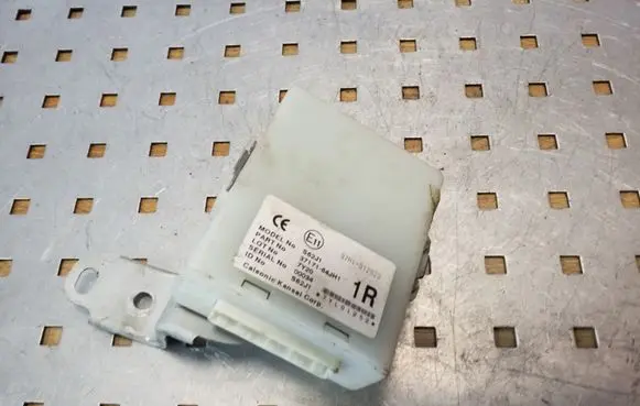 Door central lock control unit/module
