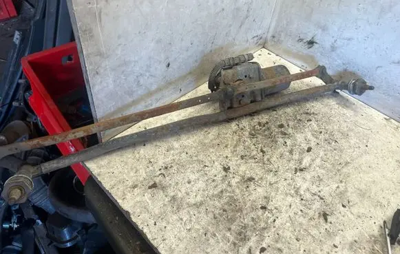Renault Master II Front wiper linkage 835526502