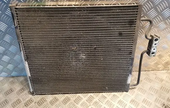 BMW 7 E38 A/C cooling radiator (condenser) 8378439