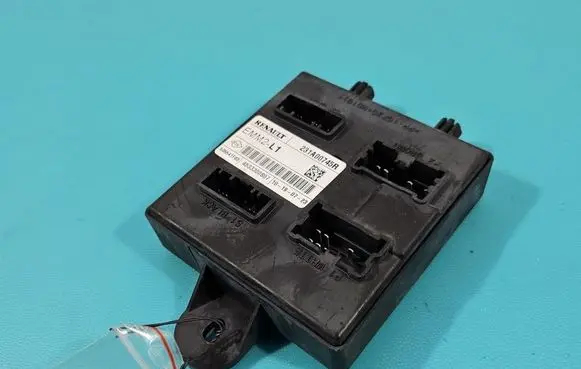 Renault Express Central body control module 231A00745R IMPRK1555567