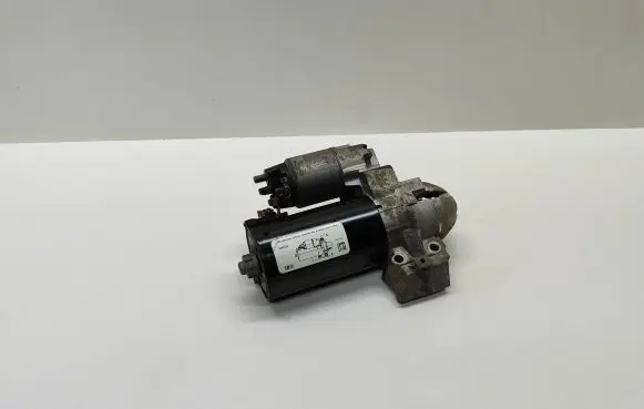 BMW 5 F10 F11 Starter motor 8574102 12418574102 1241857410202