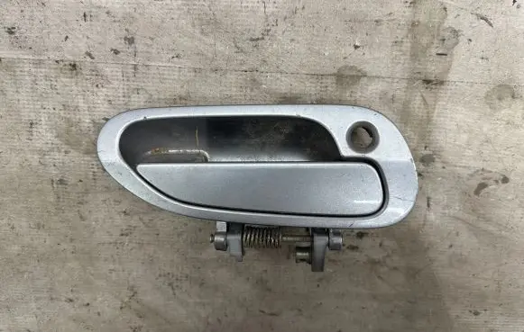 Honda S2000 Front door exterior handle 37770003