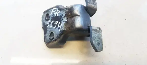 Suzuki SX4 Front door upper hinge