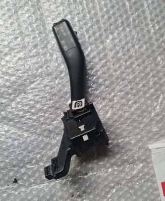 Volkswagen Golf V Indicator stalk ANP80H013C 44D0029A