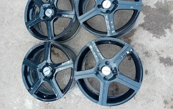 Citroen C4 I Picasso R17 alloy rim 