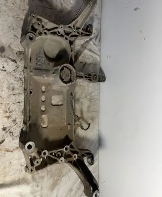 Volkswagen PASSAT B7 Front axle beam 7N0199369A