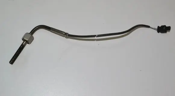 Volkswagen Polo V 6R Oil temperature sensor A0051539028