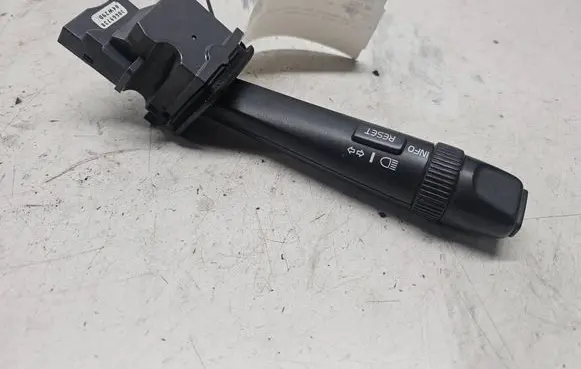 Volvo S60 Indicator stalk 30669738