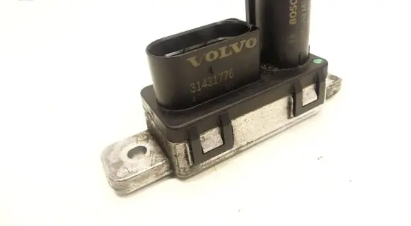 Glow plug pre-heat relay