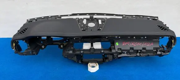 Mercedes-Benz X-class W470 Dashboard 681005XA1A